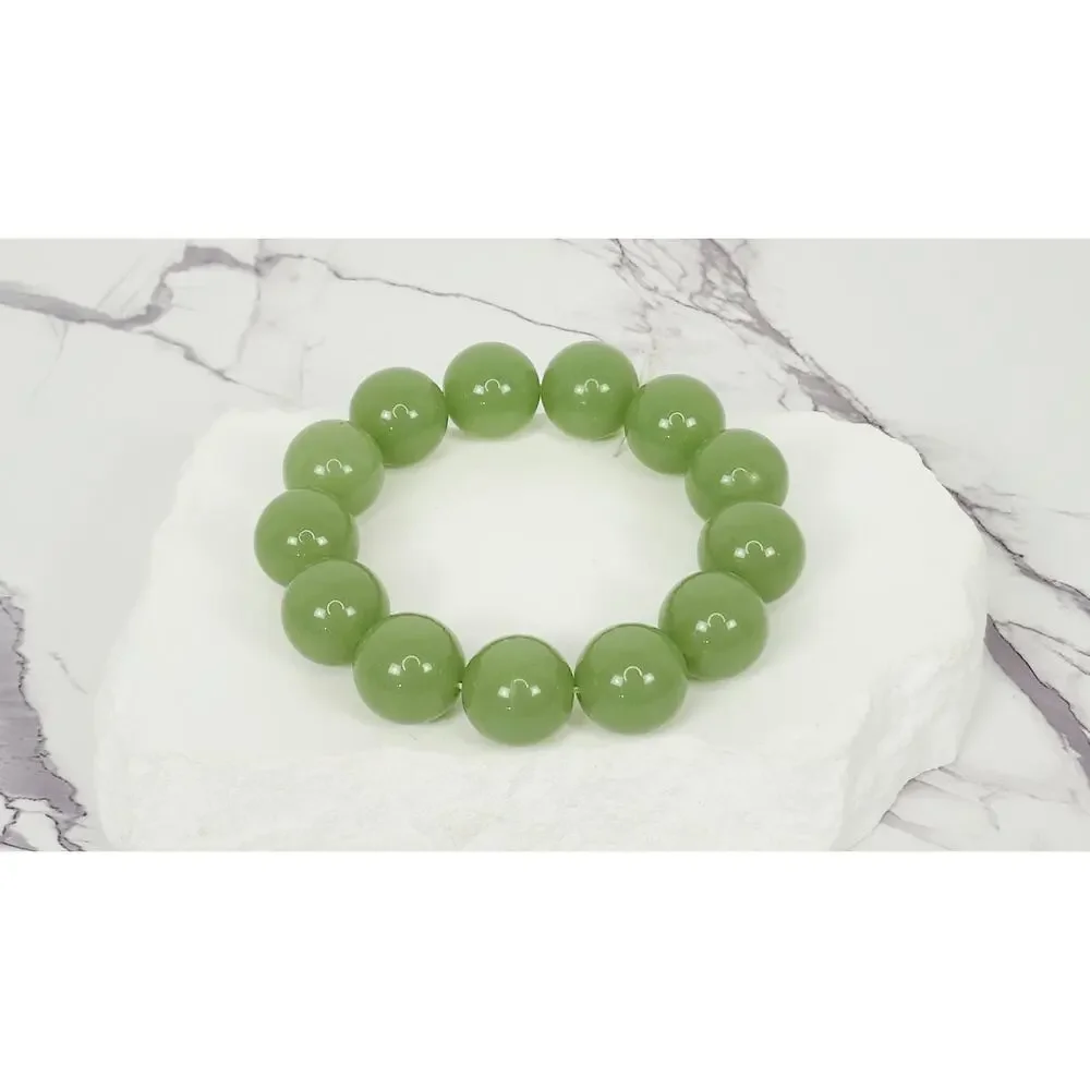 Beautiful 16mm Apple Green Nephrite Jade Polished Bead Stretchy Bracelet 7.5
